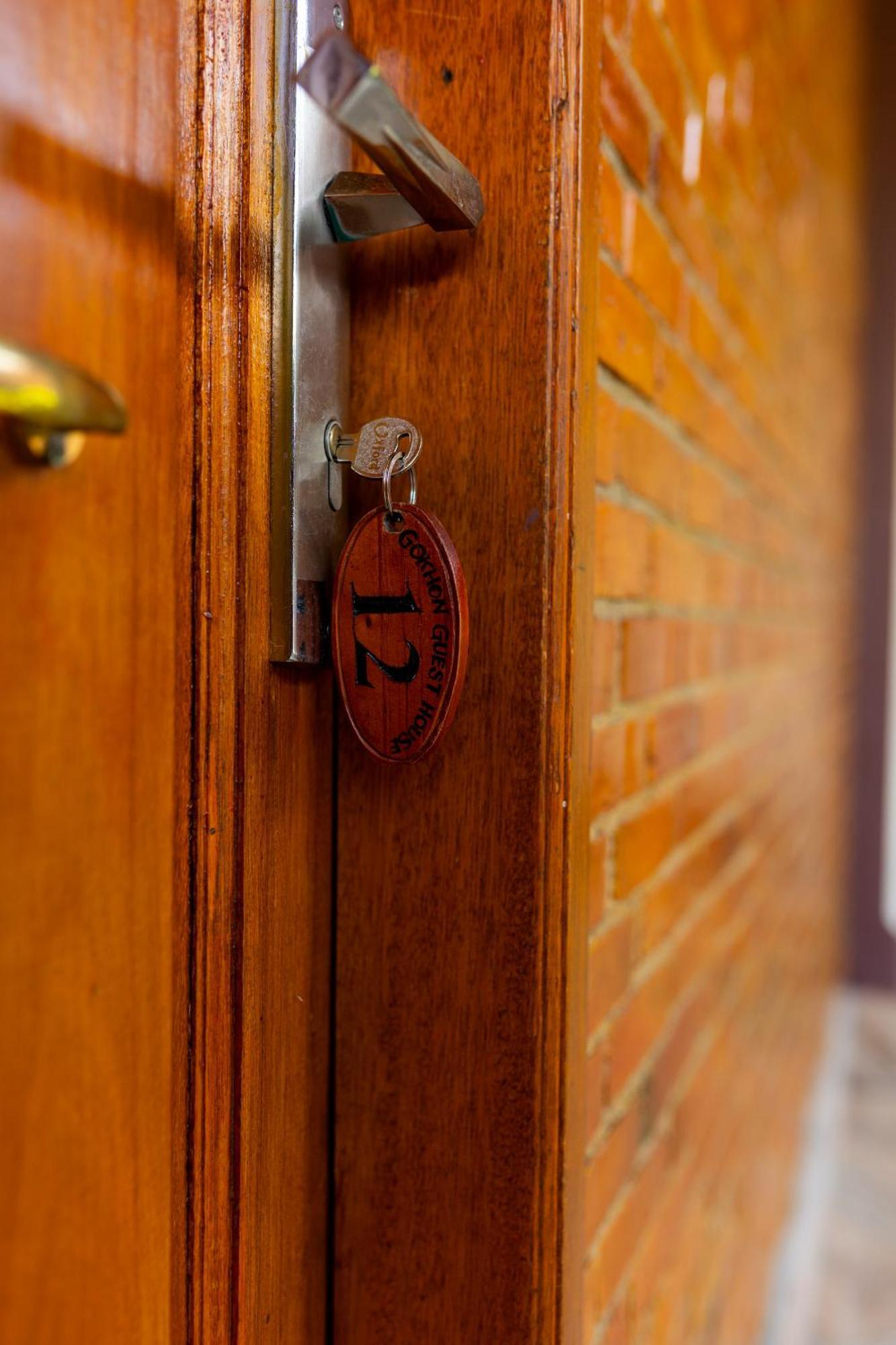 Gokhon Guest House Tuk Tuk Ngoại thất bức ảnh